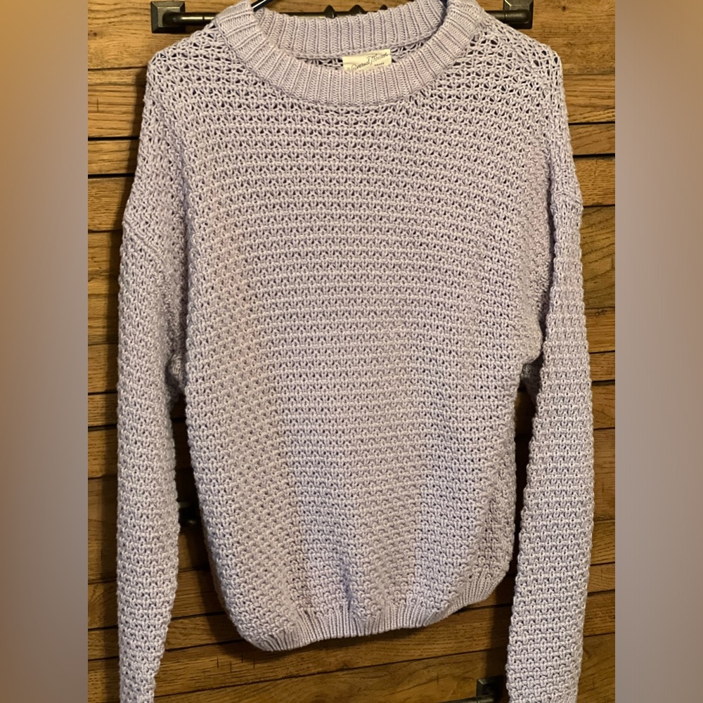 Women’s sweater
